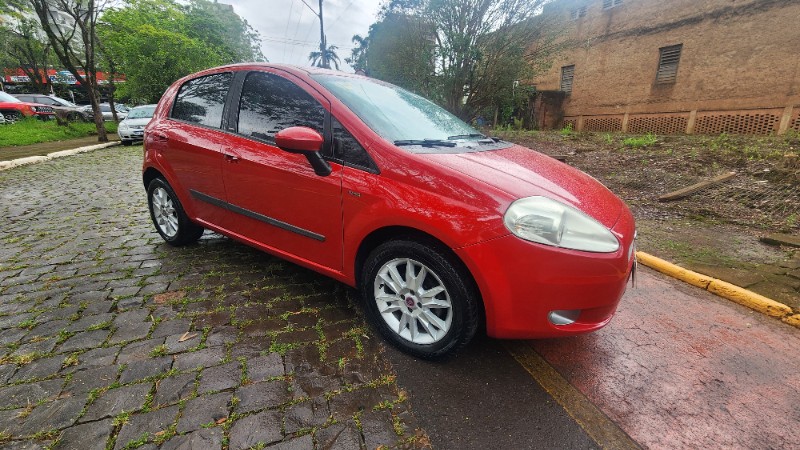 FIAT PUNTO 1.6 ESSENCE 2010/2011 FERNANDO AUTOMÓVEIS | REVENDA DE CARROS ARROIO DO MEIO ARROIO DO MEIO / Carros no Vale