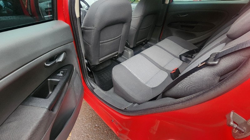 FIAT PUNTO 1.6 ESSENCE 2010/2011 FERNANDO AUTOMÓVEIS | REVENDA DE CARROS ARROIO DO MEIO ARROIO DO MEIO / Carros no Vale