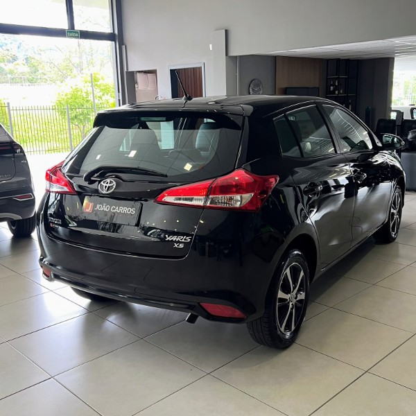TOYOTA YARIS XS 1.5 2019/2019 JOÃO CARROS MULTIMARCAS GUAPORÉ / Carros no Vale TOYOTA YARIS XS 1.5 2019/2019 JOÃO CARROS MULTIMARCAS GUAPORÉ / Carros no Vale