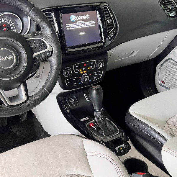 JEEP COMPASS LIMITED HIGH TECH 2.0 4X2 2018/2018 JOÃO CARROS MULTIMARCAS GUAPORÉ / Carros no Vale JEEP COMPASS LIMITED HIGH TECH 2.0 4X2 2018/2018 JOÃO CARROS MULTIMARCAS GUAPORÉ / Carros no Vale