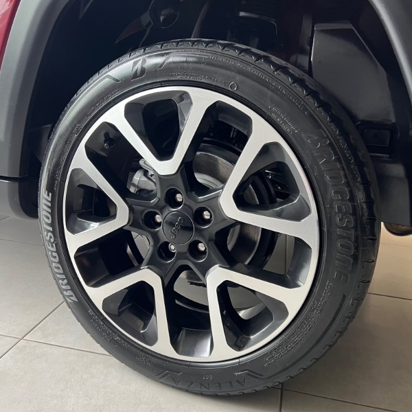 JEEP COMPASS LIMITED HIGH TECH 2.0 4X2 2018/2018 JOÃO CARROS MULTIMARCAS GUAPORÉ / Carros no Vale JEEP COMPASS LIMITED HIGH TECH 2.0 4X2 2018/2018 JOÃO CARROS MULTIMARCAS GUAPORÉ / Carros no Vale