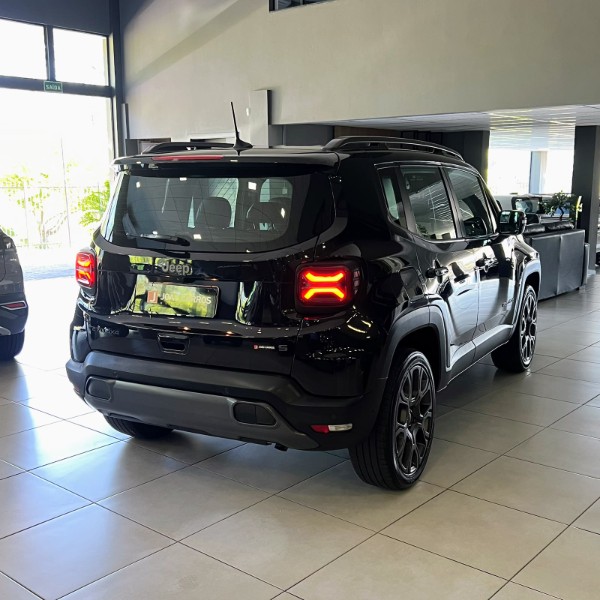 JEEP RENEGADE S T270 1.3 TB 4X4 2022/2022 JOÃO CARROS MULTIMARCAS GUAPORÉ / Carros no Vale