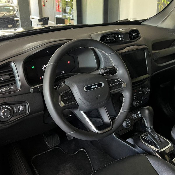 JEEP RENEGADE S T270 1.3 TB 4X4 2022/2022 JOÃO CARROS MULTIMARCAS GUAPORÉ / Carros no Vale