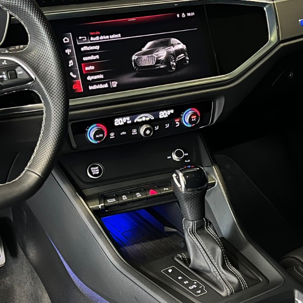 AUDI Q3 SPB PERF BLACK 2.0 TFSI TIPT QUAT. 2025/2025 JOÃO CARROS MULTIMARCAS GUAPORÉ / Carros no Vale