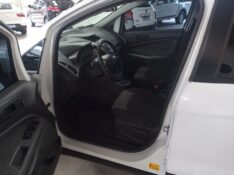 FORD ECOSPORT FREESTYLE 1.6 16V FLEX 5P 2017/2017 LAVENDA VEÍCULOS ARROIO DO MEIO / Carros no Vale