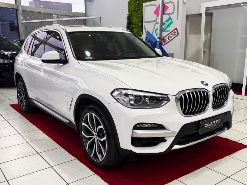 BMW X3 XDRIVE 30E TURBO AUT (HÃ­BRIDO) 2021/2021 DUARTE VEÍCULOS PORTO ALEGRE / Carros no Vale