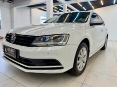 VOLKSWAGEN JETTA 2.0 TRENDLINE 2015/2015 LUCAS AUTOMÓVEIS BOM RETIRO DO SUL / Carros no Vale