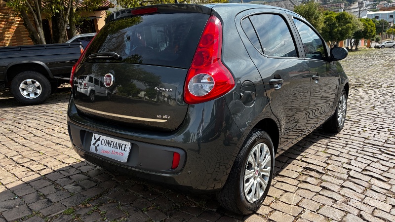 FIAT PALIO 1.6 MPI ESSENCE 16V 2015/2015 COMPLETO VEÍCULOS GUAPORÉ / Carros no Vale