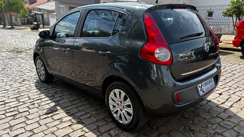 FIAT PALIO 1.6 MPI ESSENCE 16V 2015/2015 COMPLETO VEÍCULOS GUAPORÉ / Carros no Vale