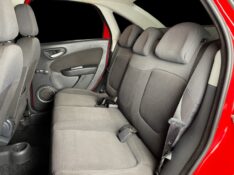 FIAT GRAND SIENA 1.4 MPI ATTRACTIVE 8V FLEX 4P MANUAL 2016/2016 DUARTE VEÍCULOS PORTO ALEGRE / Carros no Vale