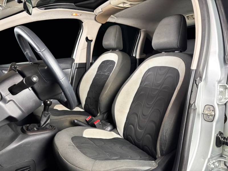 CITROEN C3 1.5 TENDANCE 8V FLEX 4P MANUAL 2013/2014 DUARTE VEÍCULOS PORTO ALEGRE / Carros no Vale CITROEN C3 1.5 TENDANCE 8V FLEX 4P MANUAL 2013/2014 DUARTE VEÍCULOS PORTO ALEGRE / Carros no Vale