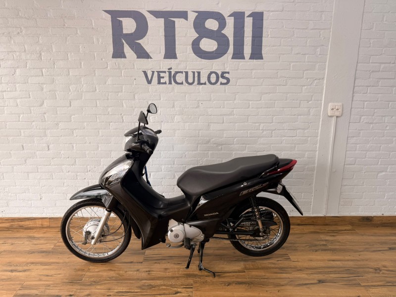 HONDA MOTOS BIZ 125 ES /2013 RT 811 VEÍCULOS ARROIO DO MEIO / Carros no Vale HONDA MOTOS BIZ 125 ES /2013 RT 811 VEÍCULOS ARROIO DO MEIO / Carros no Vale