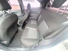 FORD KA 1.0 SE 2016/2016 ELY AUTOMÓVEIS LAJEADO / Carros no Vale