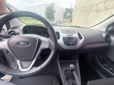 FORD KA 1.0 SE 2016/2016 ELY AUTOMÓVEIS LAJEADO / Carros no Vale