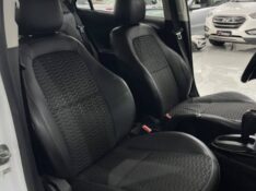 CHEVROLET ONIX 1.4 LTZ 2018/2018 TIAGO AUTOMÓVEIS VENÂNCIO AIRES / Carros no Vale