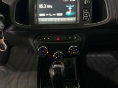 CHEVROLET ONIX 1.4 LTZ 2018/2018 TIAGO AUTOMÓVEIS VENÂNCIO AIRES / Carros no Vale
