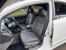 HONDA CIVIC SEDAN LXS 1.8/1.8 FLEX 16V MEC 4P 2008/2008 LS MULTIMARCAS VENÂNCIO AIRES / Carros no Vale
