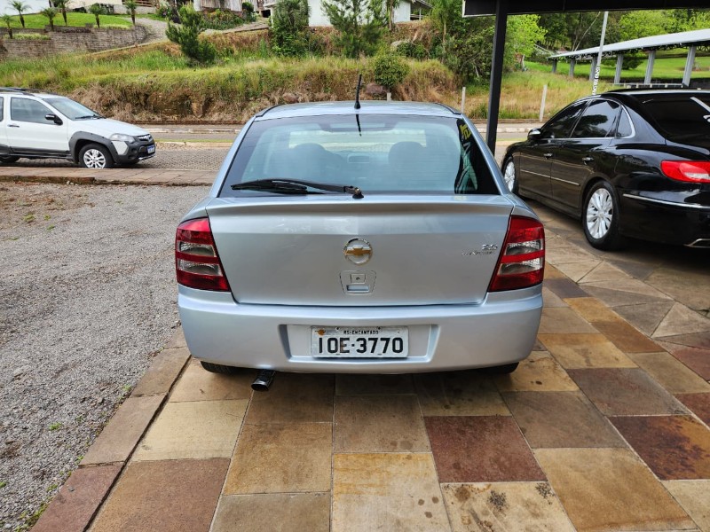 CHEVROLET ASTRA ADVANTAGE HATCH 2.0 2007/2008 TS VEÍCULOS ANTA GORDA / Carros no Vale