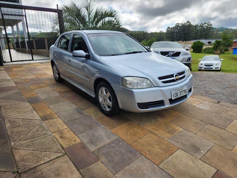 CHEVROLET ASTRA ADVANTAGE HATCH 2.0 2007/2008 TS VEÍCULOS ANTA GORDA / Carros no Vale