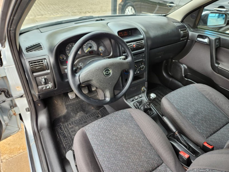 CHEVROLET ASTRA ADVANTAGE HATCH 2.0 2007/2008 TS VEÍCULOS ANTA GORDA / Carros no Vale
