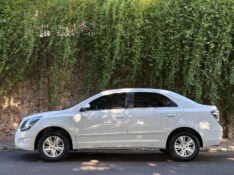 CHEVROLET COBALT LTZ 1.8 8V ECONO.FLEX 4P MEC. 2013/2014 ESTAÇÃO DO CARRO ESTRELA / Carros no Vale