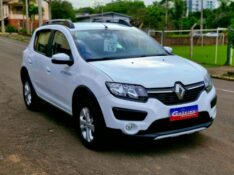 RENAULT SANDERO 1.6 STEPWAY 16V FLEX 4P MANUAL 2015/2015 CRUZEIRO MULTIMARCAS CRUZEIRO DO SUL / Carros no Vale