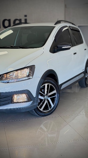 VOLKSWAGEN FOX 1.6 MI EXTREME 8V 2019/2020 MALAGGI VEÍCULOS ENCANTADO / Carros no Vale VOLKSWAGEN FOX 1.6 MI EXTREME 8V 2019/2020 MALAGGI VEÍCULOS ENCANTADO / Carros no Vale