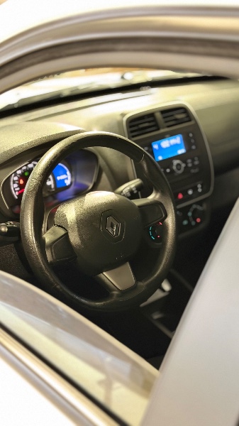RENAULT KWID 1.0 12V SCE FLEX ZEN MANUAL 2020/2021 MALAGGI VEÍCULOS ENCANTADO / Carros no Vale