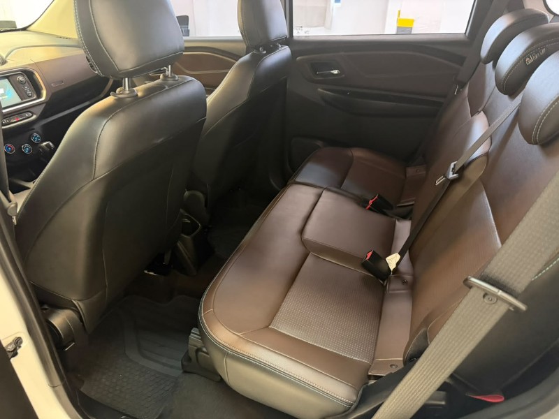 CHEVROLET SPIN PREMIER 1.8 2021/2021 LUCAS AUTOMÓVEIS BOM RETIRO DO SUL / Carros no Vale