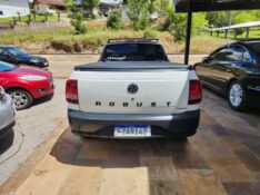 VOLKSWAGEN SAVEIRO ROBUST 1.6 FLEX 2016/2017 TS VEÍCULOS ANTA GORDA / Carros no Vale
