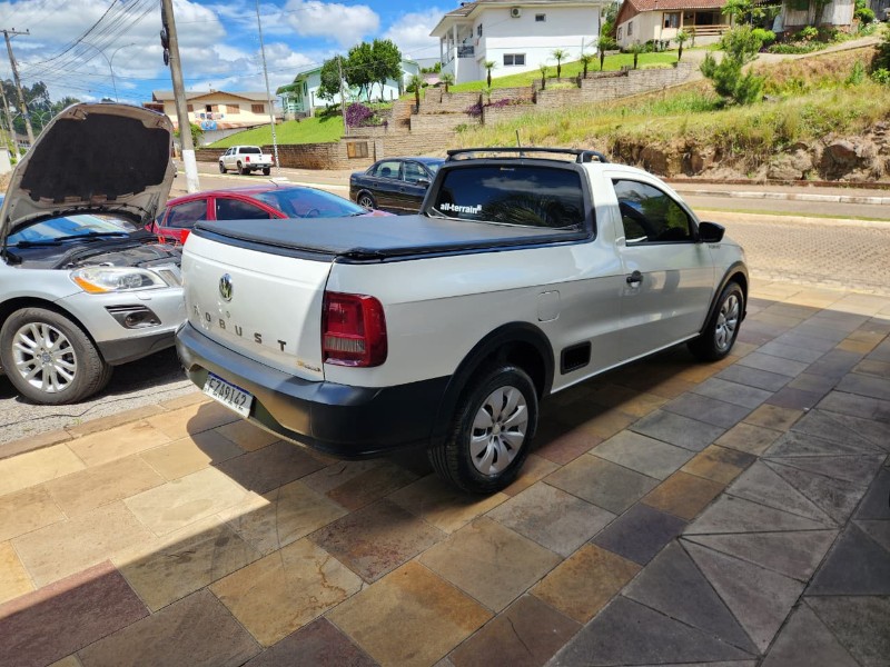 VOLKSWAGEN SAVEIRO ROBUST 1.6 FLEX 2016/2017 TS VEÍCULOS ANTA GORDA / Carros no Vale