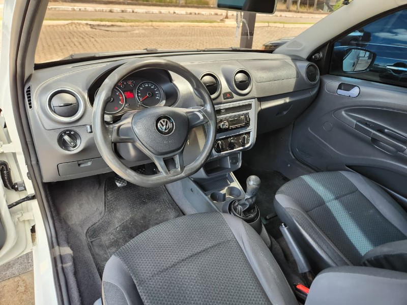 VOLKSWAGEN SAVEIRO ROBUST 1.6 FLEX 2016/2017 TS VEÍCULOS ANTA GORDA / Carros no Vale