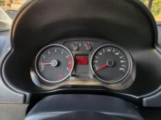 VOLKSWAGEN SAVEIRO ROBUST 1.6 FLEX 2016/2017 TS VEÍCULOS ANTA GORDA / Carros no Vale
