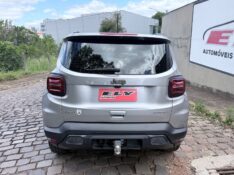 JEEP RENEGADE 1.3 T270 TURBO FLEX SPORT AT6 2023/2023 ELY AUTOMÓVEIS LAJEADO / Carros no Vale