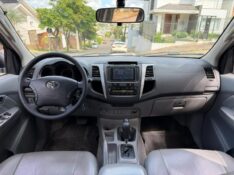 TOYOTA HILUX CD SRV D4-D 4X4 3.0 TDI DIESEL AUT 2010/2010 LS MULTIMARCAS VENÂNCIO AIRES / Carros no Vale