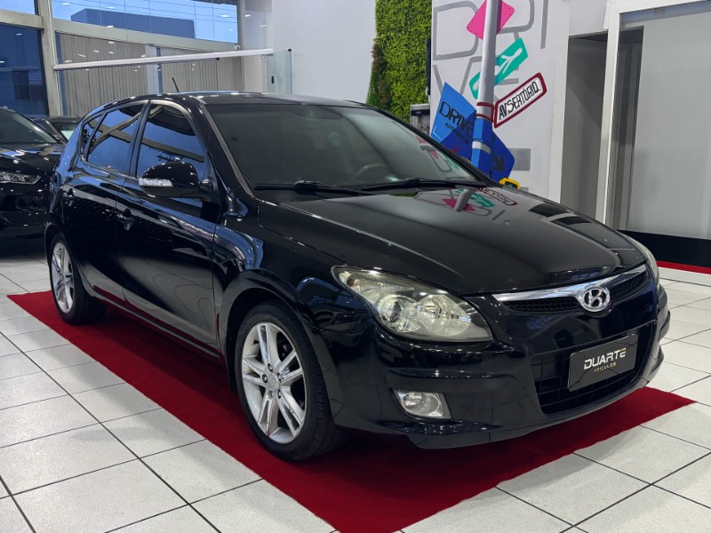 HYUNDAI I30 2.0 2011/2012 DUARTE VEÍCULOS PORTO ALEGRE / Carros no Vale HYUNDAI I30 2.0 2011/2012 DUARTE VEÍCULOS PORTO ALEGRE / Carros no Vale