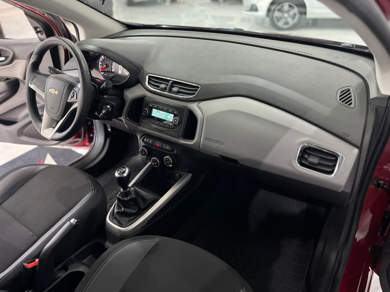 CHEVROLET ONIX 1.0 LT 8V 2019/2019 TIAGO AUTOMÓVEIS VENÂNCIO AIRES / Carros no Vale