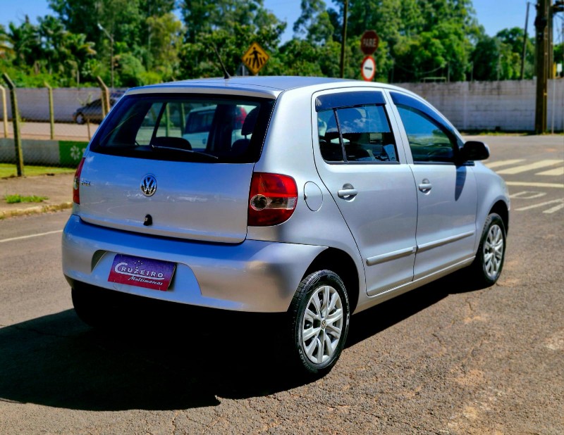 VOLKSWAGEN FOX 1.0 MI CITY 8V 2007/2008 CRUZEIRO MULTIMARCAS CRUZEIRO DO SUL / Carros no Vale