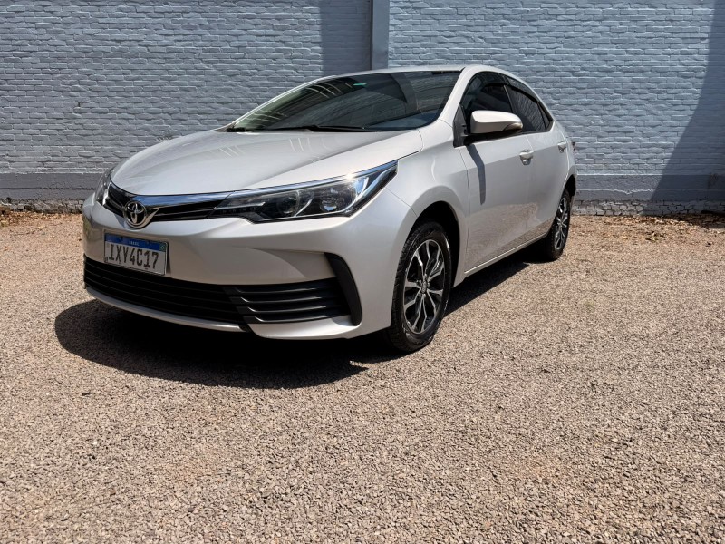 TOYOTA COROLLA /2018 RT 811 VEÍCULOS ARROIO DO MEIO / Carros no Vale
