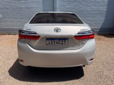 TOYOTA COROLLA /2018 RT 811 VEÍCULOS ARROIO DO MEIO / Carros no Vale