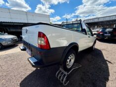 FIAT STRADA FIRE 1.4 /2011 AR MULTIMARCAS VENÂNCIO AIRES / Carros no Vale