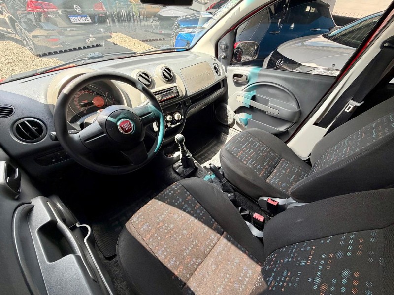 FIAT UNO VIVACE 1.0 /2016 AR MULTIMARCAS VENÂNCIO AIRES / Carros no Vale
