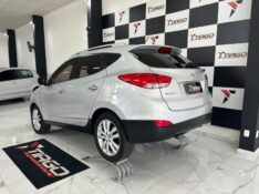 HYUNDAI IX35 2.0 GLS 2011/2011 TIAGO AUTOMÓVEIS VENÂNCIO AIRES / Carros no Vale