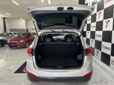 HYUNDAI IX35 2.0 GLS 2011/2011 TIAGO AUTOMÓVEIS VENÂNCIO AIRES / Carros no Vale