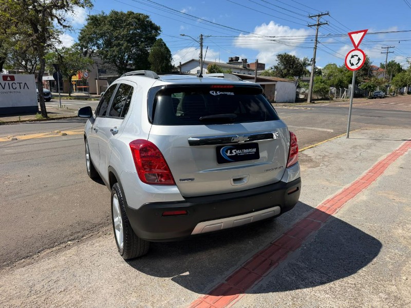 CHEVROLET TRACKER 1.8 MPFI LTZ 4X2 16V FLEX 4P AUT 2015/2015 LS MULTIMARCAS VENÂNCIO AIRES / Carros no Vale