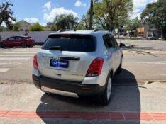CHEVROLET TRACKER 1.8 MPFI LTZ 4X2 16V FLEX 4P AUT 2015/2015 LS MULTIMARCAS VENÂNCIO AIRES / Carros no Vale
