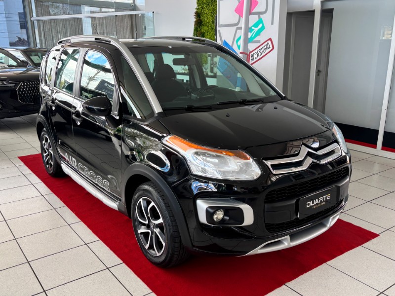 CITROEN AIRCROSS 1.6 GLX 16V 2011/2012 DUARTE VEÍCULOS PORTO ALEGRE / Carros no Vale