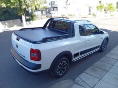 VOLKSWAGEN SAVEIRO 1.6 CE CROSS 2012/2013 ALTERNATIVA VEÍCULOS LAJEADO / Carros no Vale