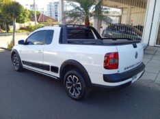 VOLKSWAGEN SAVEIRO 1.6 CE CROSS 2012/2013 ALTERNATIVA VEÍCULOS LAJEADO / Carros no Vale