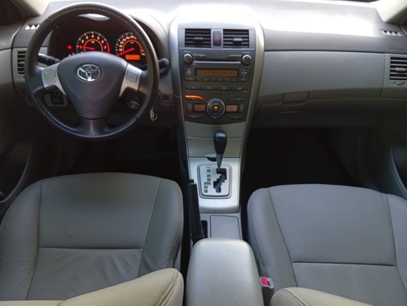 TOYOTA COROLLA XEI 1.8 2008/2009 ALTERNATIVA VEÍCULOS LAJEADO / Carros no Vale